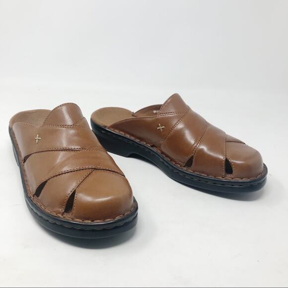 Clarks Brown Tan Leather Huarache Woven Comfort Slides Sandals shoes womens 6 - Picture 3 of 10